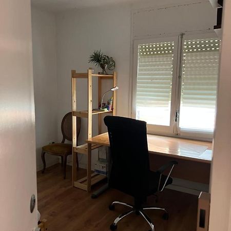 Habitacion Economica Apartman Figueres  Kültér fotó