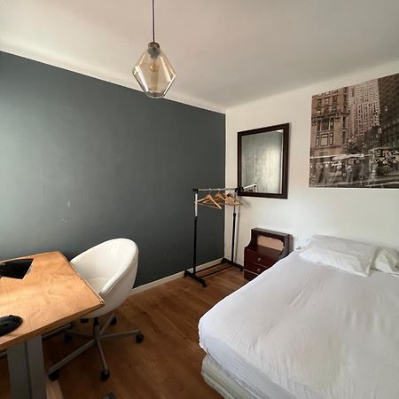 Habitacion Economica Apartman Figueres  Kültér fotó